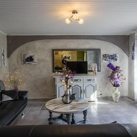 Holiday home Maison En Pierre Avec Grand Jardin, Proche Vezere, Ideale Pour Familles Et Amateurs De Peche - Fr-1-616-219 Limeuil